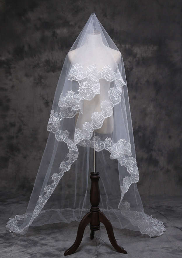 One-tier Cathedral Bridal Veils