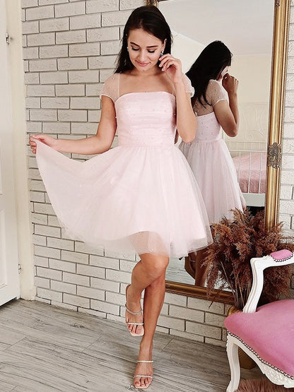 Weitese A-Line/Princess Tulle Beading Strapless Short Sleeves Short/Mini Dresses