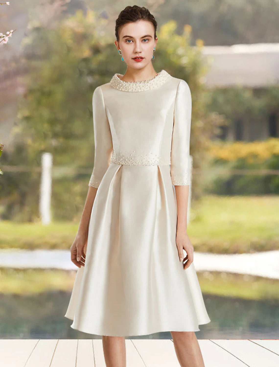 Weitese A-Line Mother of the Bride Dress Wedding Guest Elegant Jewel Neck Knee Length Satin Half Sleeve with Beading