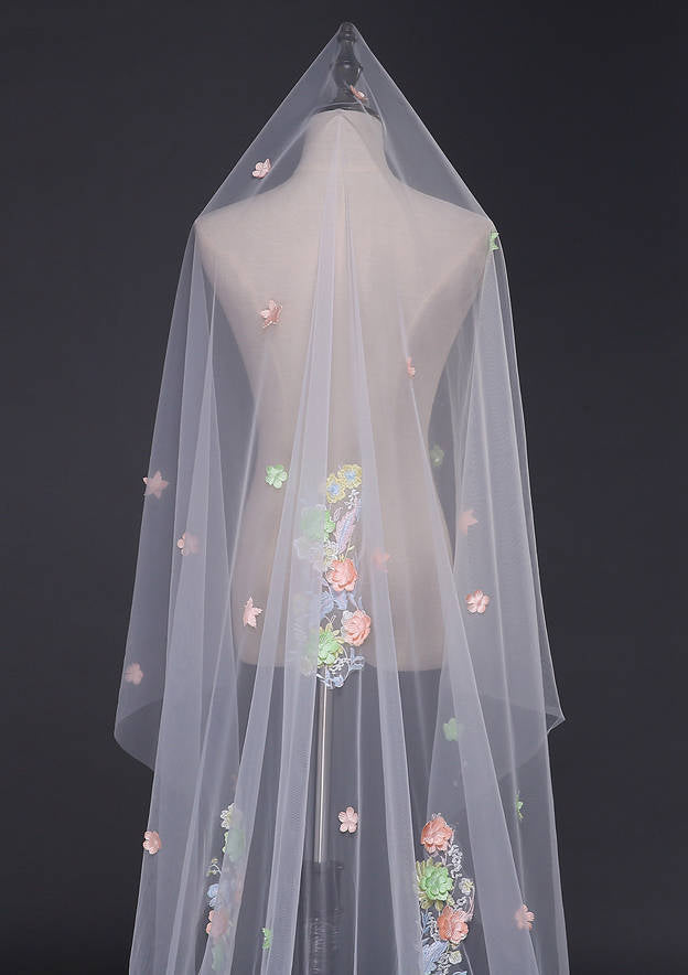 One-tier Cathedral Bridal Veils With Applique Flower