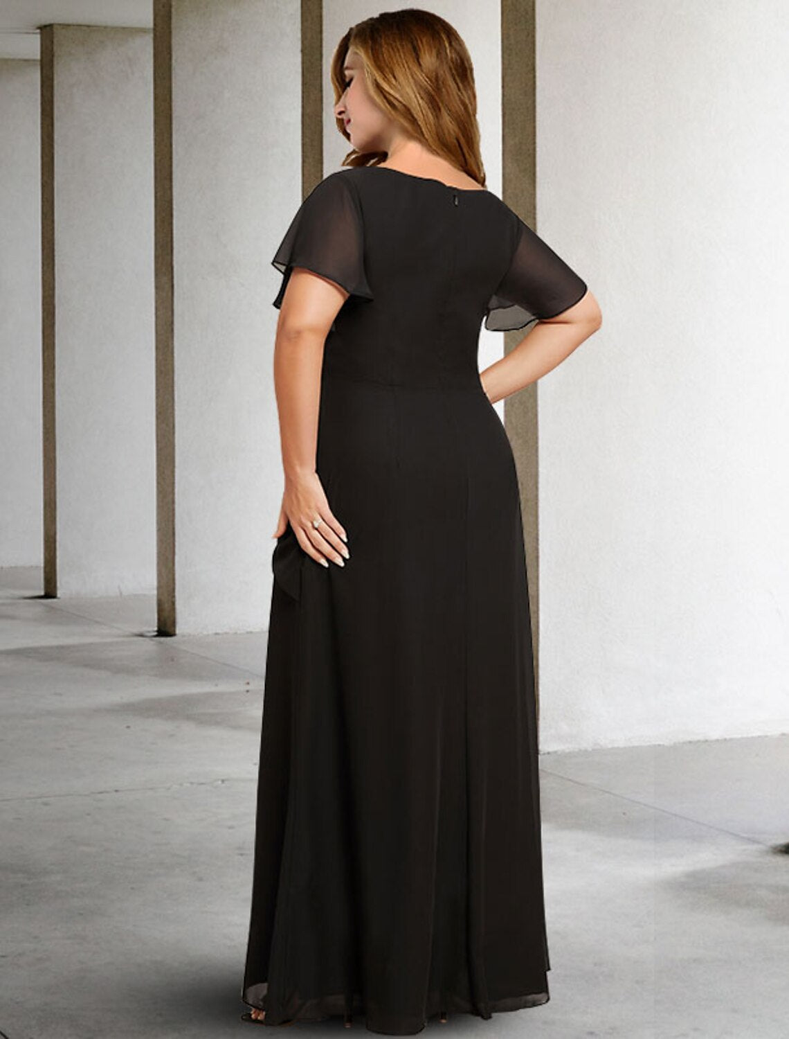 Weitese A-Line Mother of the Bride Dresses Plus Size Hide Belly Curve Elegant Dress Formal Floor Length Sleeveless Jewel Neck Chiffon with Ruched Crystals Fall