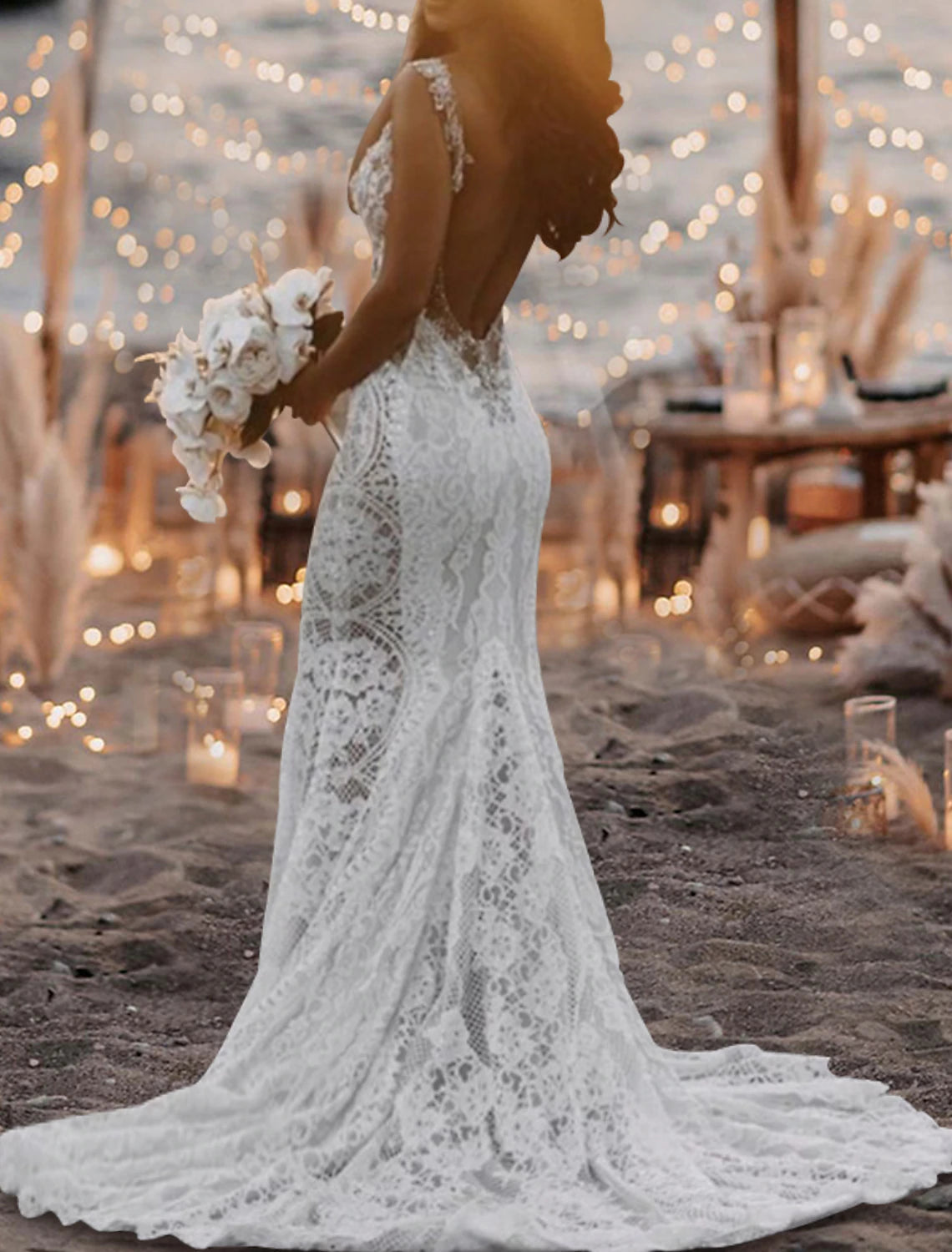 Beach Open Back Sexy Boho Wedding Dresses Mermaid / Trumpet V Neck Sleeveless Court Train Lace Bridal Gowns