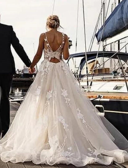 Weitese Beach Open Back Sexy Wedding Dresses A-Line V Neck Sleeveless Court Train Lace Bridal Gowns With Appliques