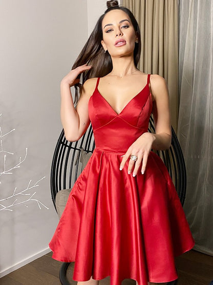 Weitese A-Line/Princess V-neck Sleeveless Satin Short/Mini Homecoming Dresses