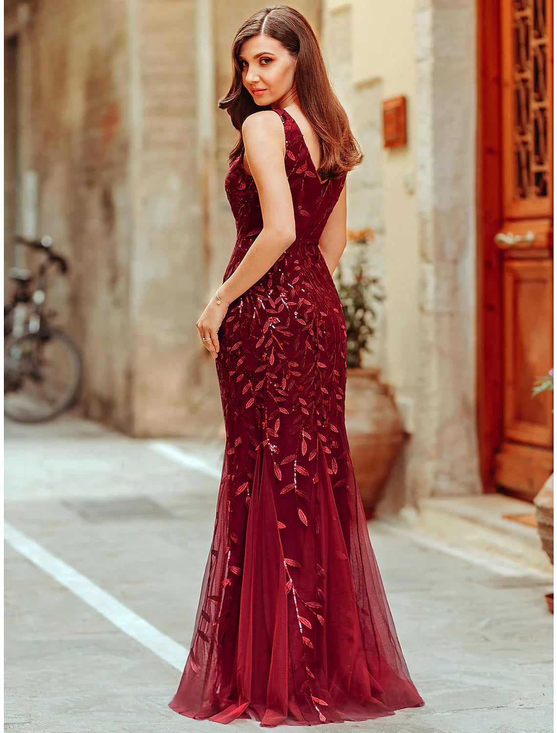 Evening Valentine's Day Dress V Neck V Back Sleeveless Floor Length Tulle with Sequin Appliques