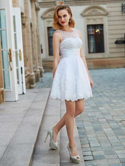 Weitese A-Line/Princess Jewel Sleeveless Pearls Short/Mini Tulle Dresses