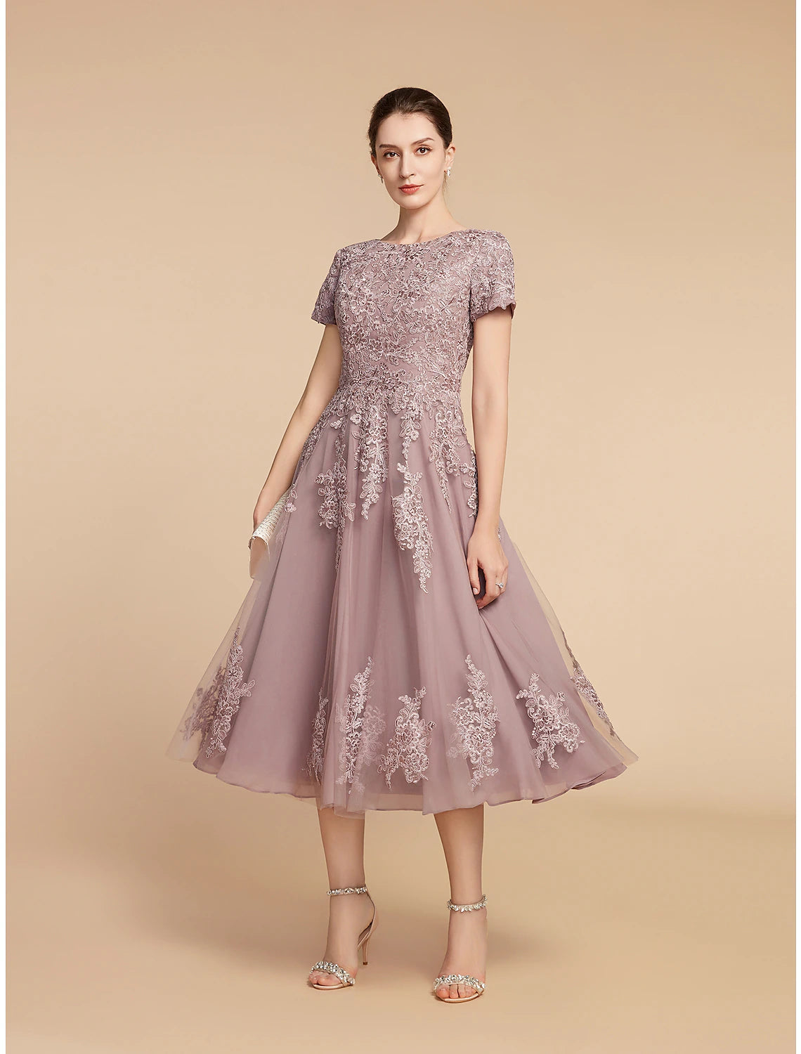 Weitese A-Line Mother of the Bride Dress Elegant Jewel Neck Tea Length Lace Tulle Short Sleeve with Appliques