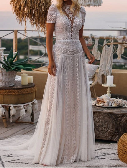 Beach Wedding Dresses A-Line Illusion Neck Short Sleeve Court Train Lace Bridal Gowns