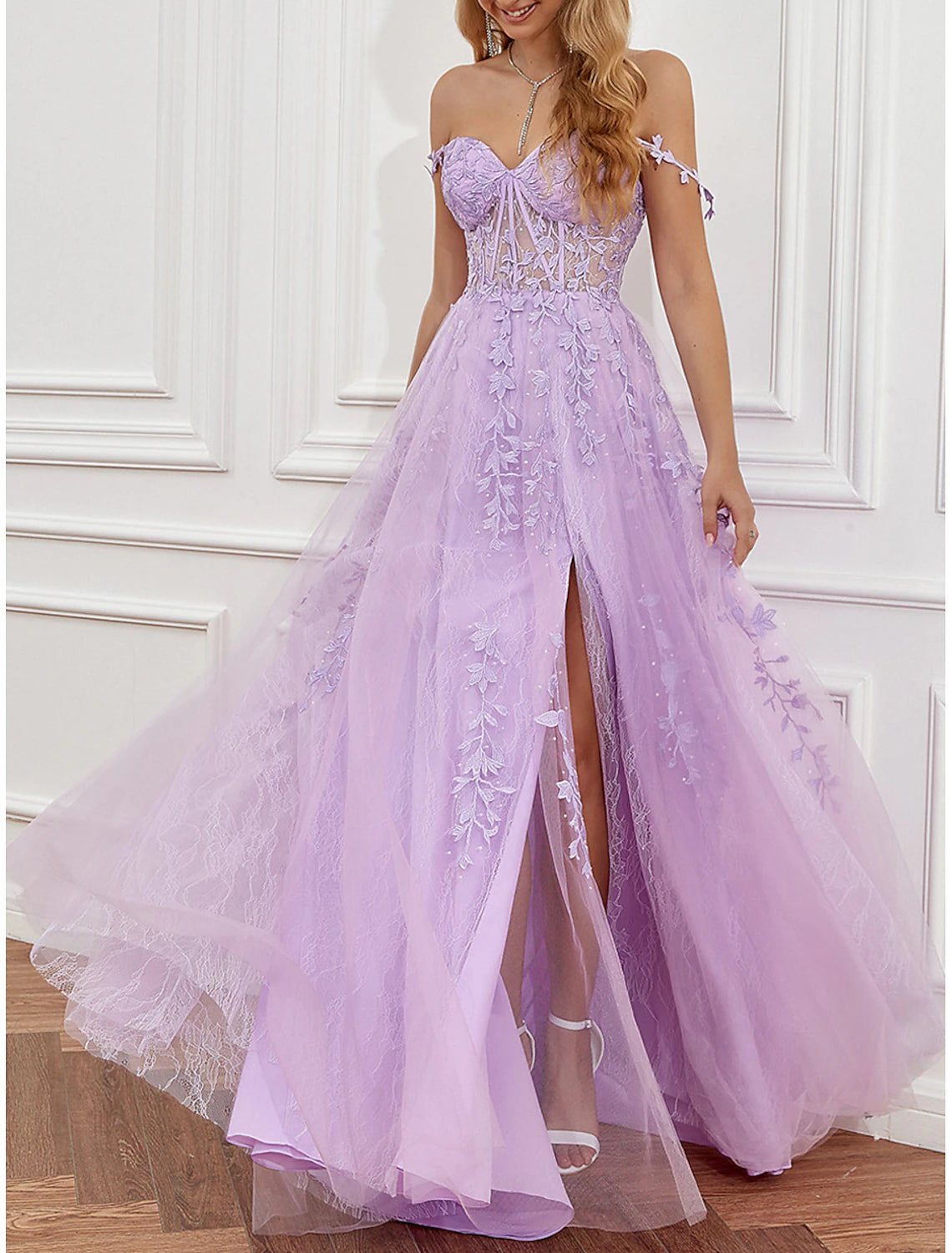 A-Line Evening Party Dress See Through Dress Formal Prom Sweep / Brush Train Sleeveless Sweetheart Tulle Backless