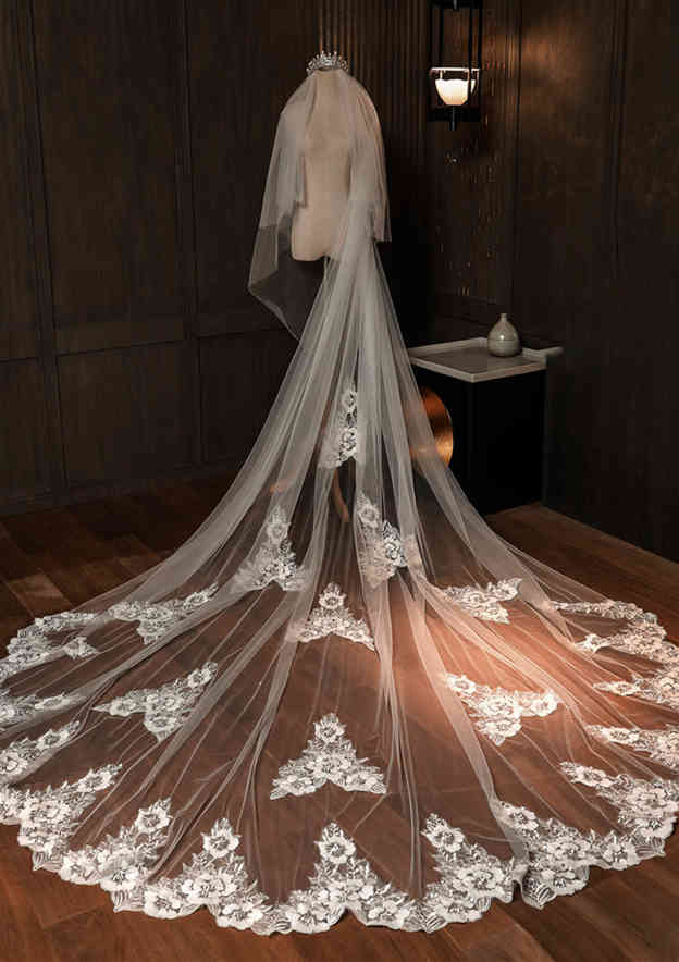 Two-tier Cathedral Bridal Veils With Applique Lace