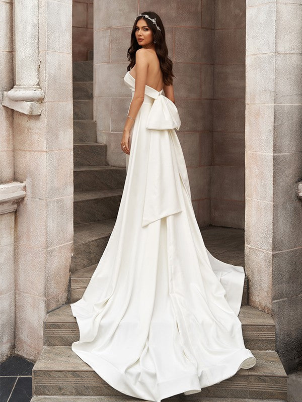 Stretch Crepe Ruched Strapless Sleeveless Court Train Wedding Dresses