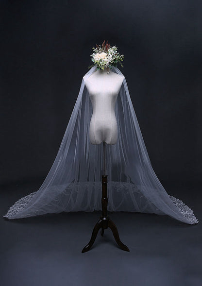 One-tier Cathedral Bridal Veils With Sequin