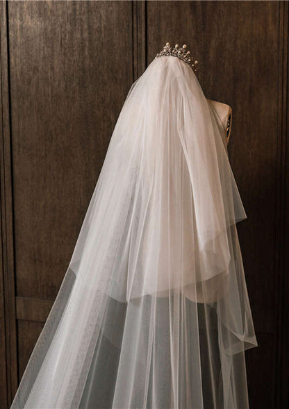 Two-tier Cathedral Bridal Veils With Applique Lace