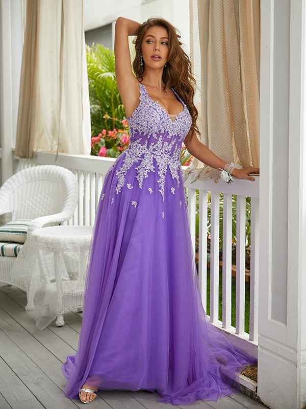 Tulle Applique V-neck Sleeveless Sweep/Brush Train Dresses