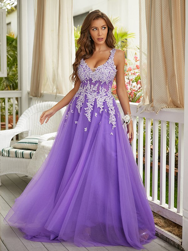 Tulle Applique V-neck Sleeveless Sweep/Brush Train Dresses