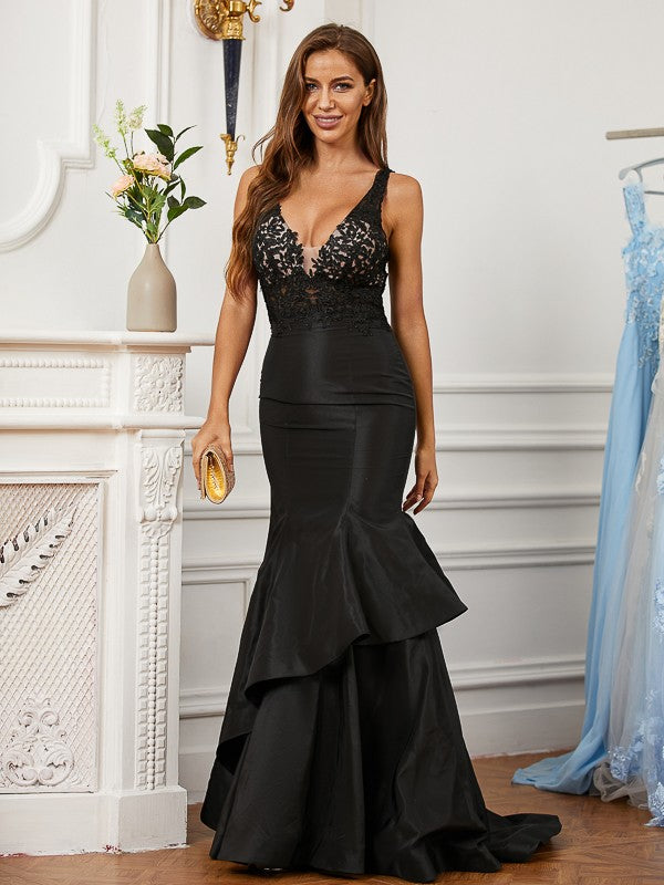 Satin Lace V-neck Sleeveless Sweep/Brush Train Dresses