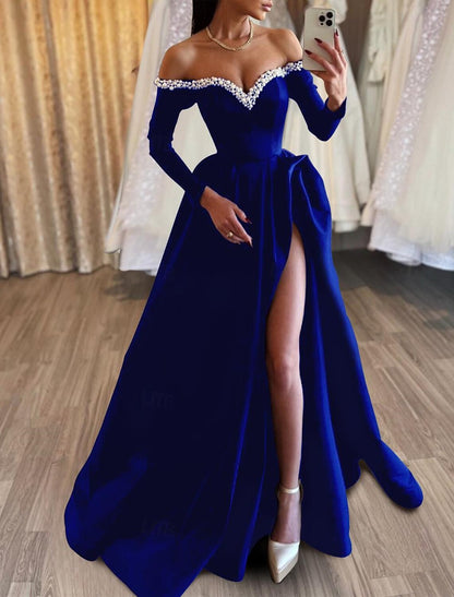 A-Line Evening Gown Black Dress Dress Formal Masquerade Sweep / Brush Train Long Sleeve Off Shoulder Satin