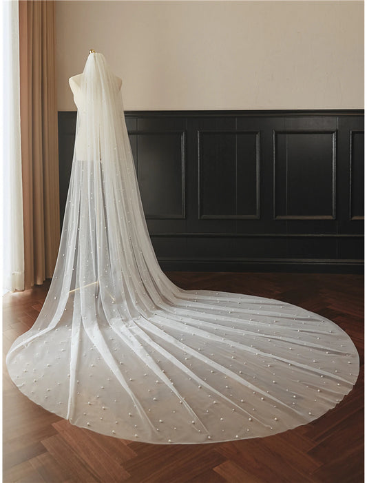 One-tier Pearls Wedding Veil Cathedral Veils