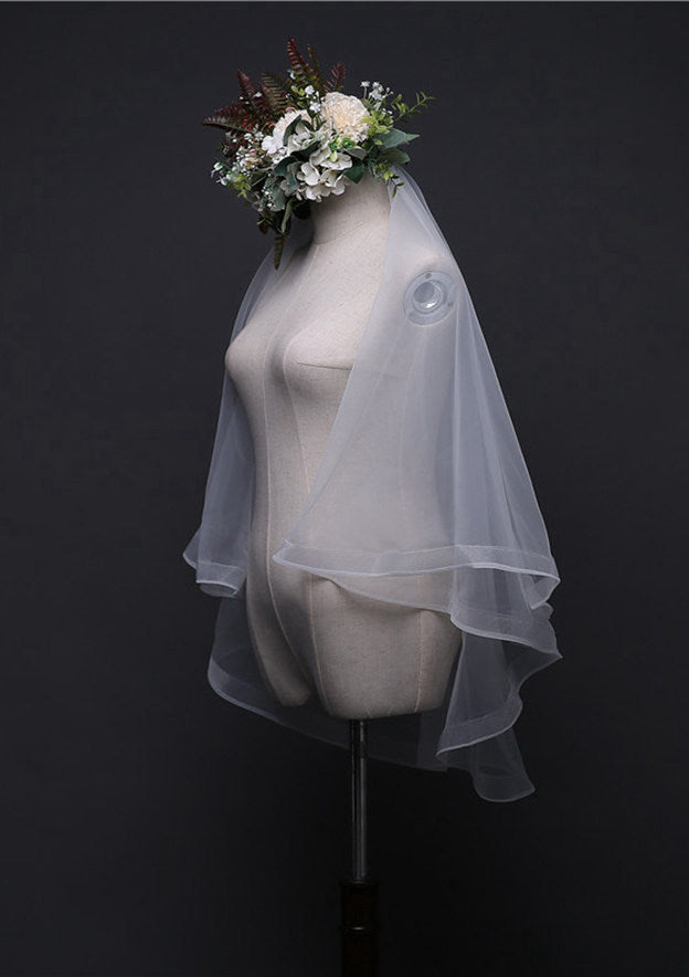 Two-tier Fingertip Bridal Veils With Ribbon