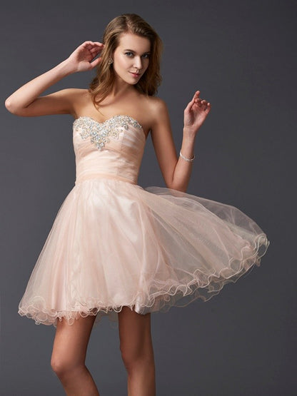 Weitese A-Line/Princess Sweetheart Sleeveless Short Silk like Satin Homecoming Dresses