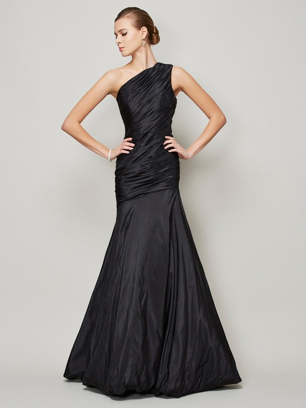 Weitese A-Line/Princess One-Shoulder Sleeveless Pleats Long Taffeta Bridesmaid Dresses