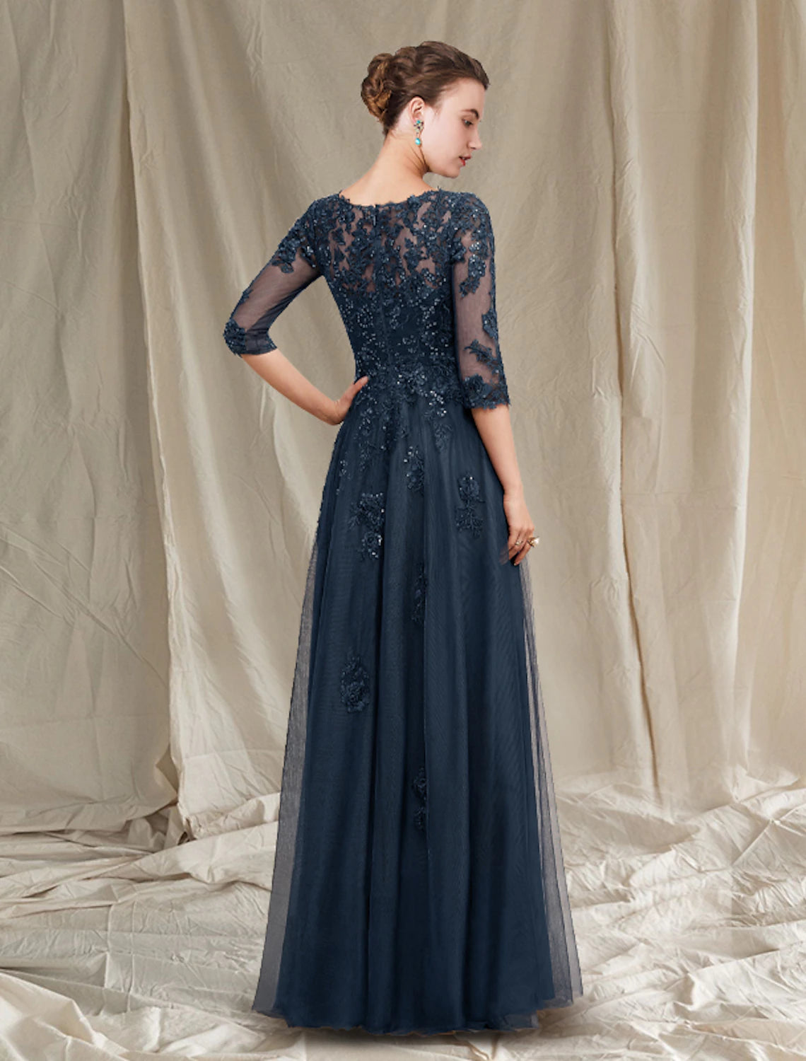 Weitese A-Line Mother of the Bride Dress Luxurious Elegant V Neck Floor Length Chiffon Lace Tulle Half Sleeve with Sequin Appliques