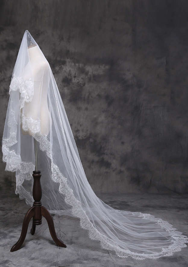 One-tier Cathedral Bridal Veils