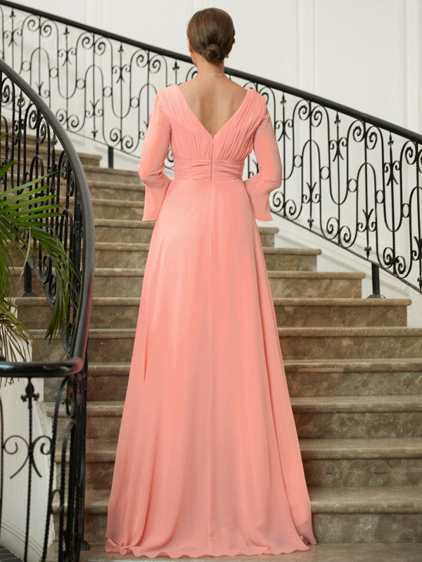 Chiffon Ruched V-neck Long Sleeves Sweep/Brush Train Mother of the Bride Dresses