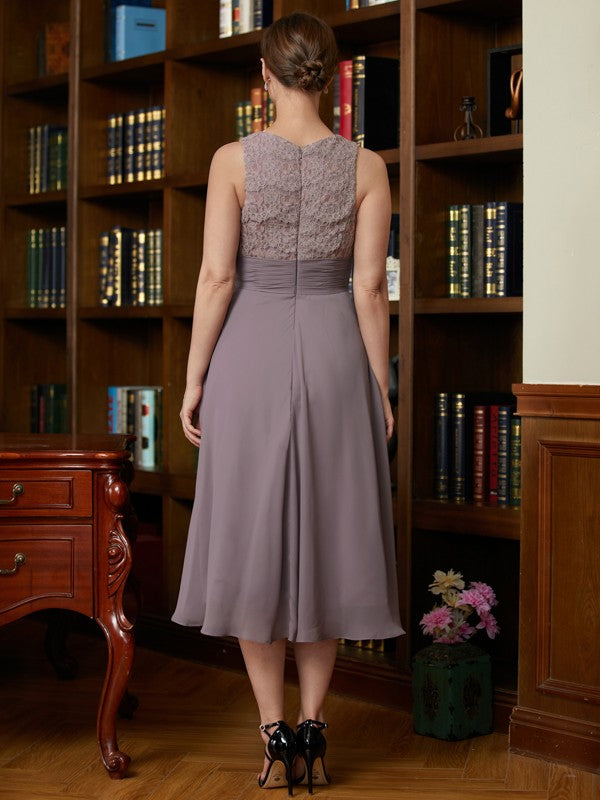 Chiffon Lace Scoop Sleeveless Tea-Length Mother of the Bride Dresses