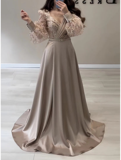 A-Line Evening Gown Elegant Dress Formal Fall Sweep / Brush Train Long Sleeve V Neck Satin