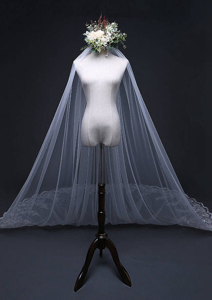 One-tier Cathedral Bridal Veils With Lace Sequin