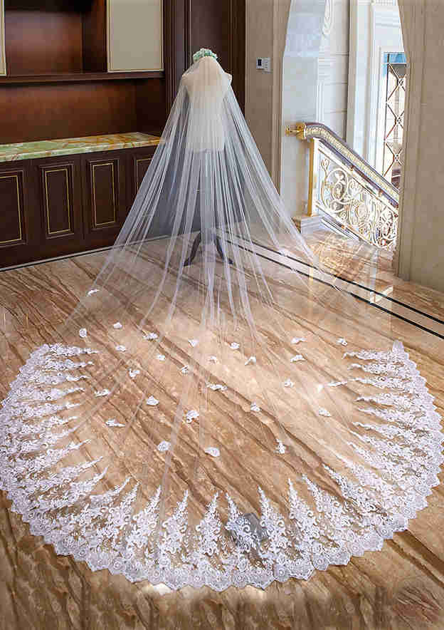 One-tier Cathedral Bridal Veils With Applique Lace Sequin