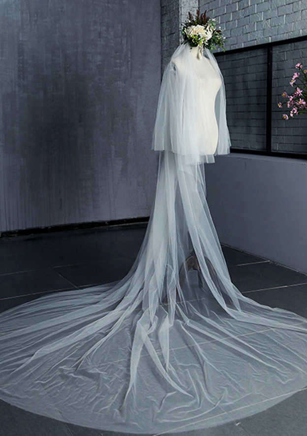 Two-tier Cathedral Bridal Veils