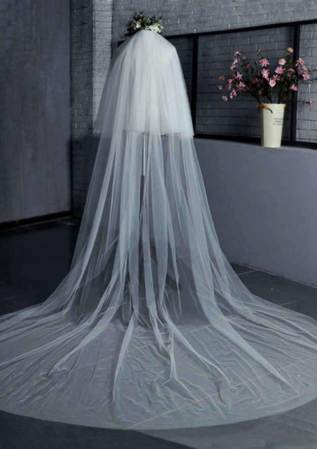 Two-tier Cathedral Bridal Veils