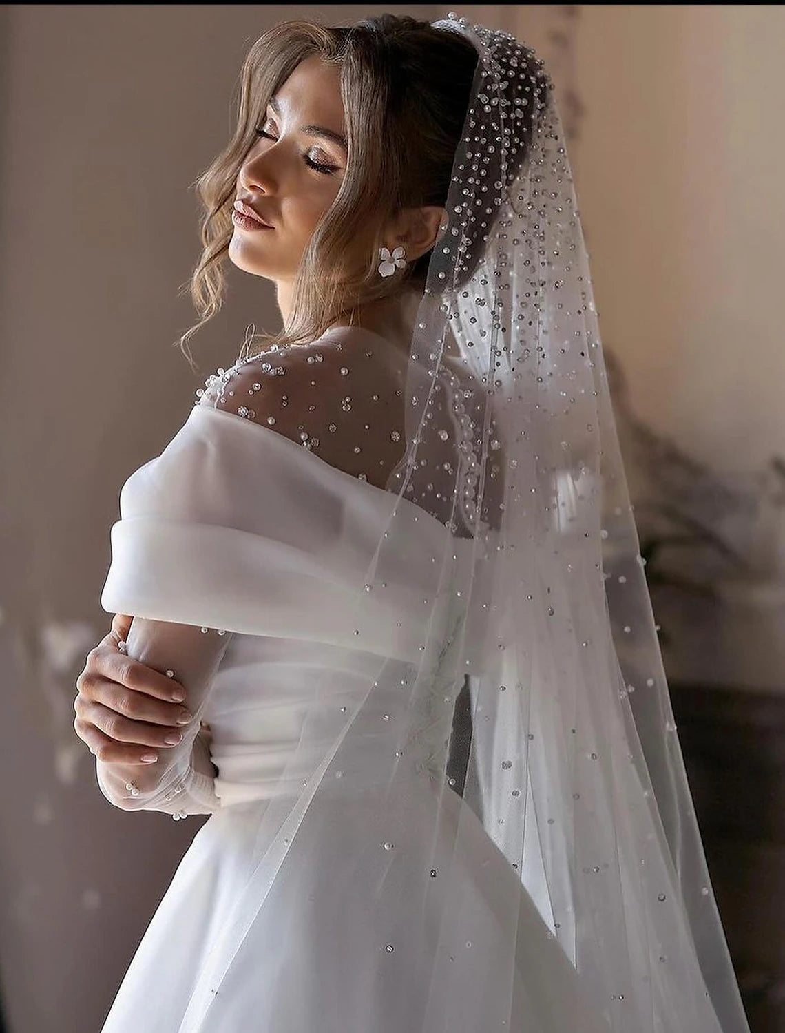 Simple Wedding Dresses Wedding Dresses A-Line V Neck Long Sleeve Court Train Chiffon Bridal Gowns