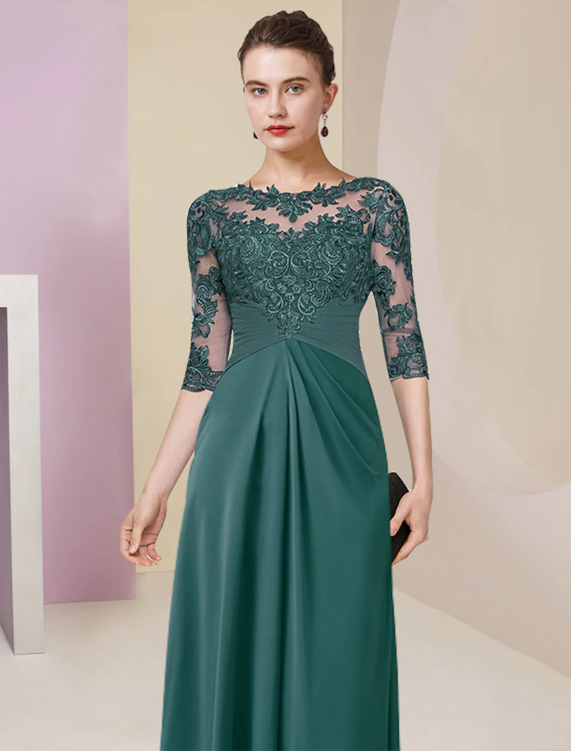 Sheath / Column Mother of the Bride Dress Elegant Simple Jewel Neck Floor Length Chiffon Lace Half Sleeve