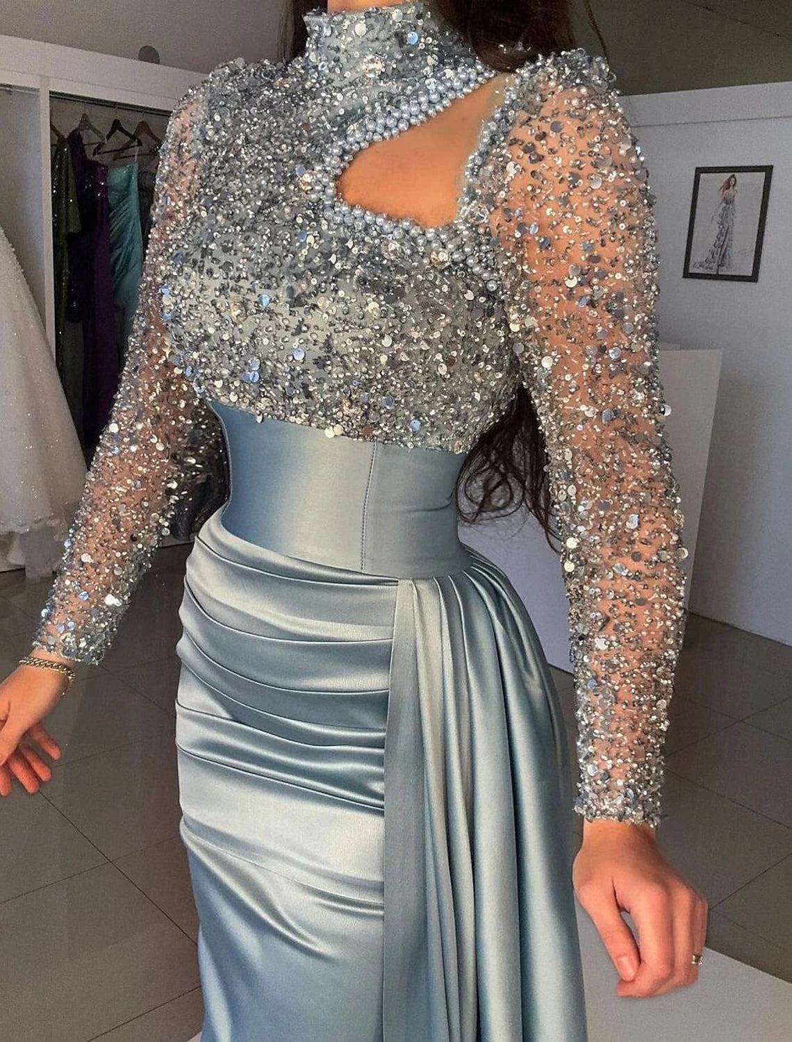 Mermaid / Trumpet Evening Gown Sliver Elegant Dress Formal Sweep / Brush Train Long Sleeve High Neck Satin